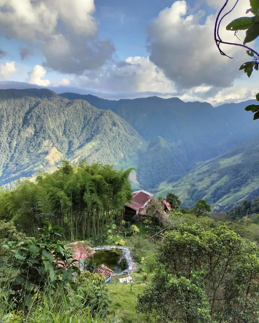 Luxury tent Sierra De Viboral Adventures Hotel Medellin Colombia